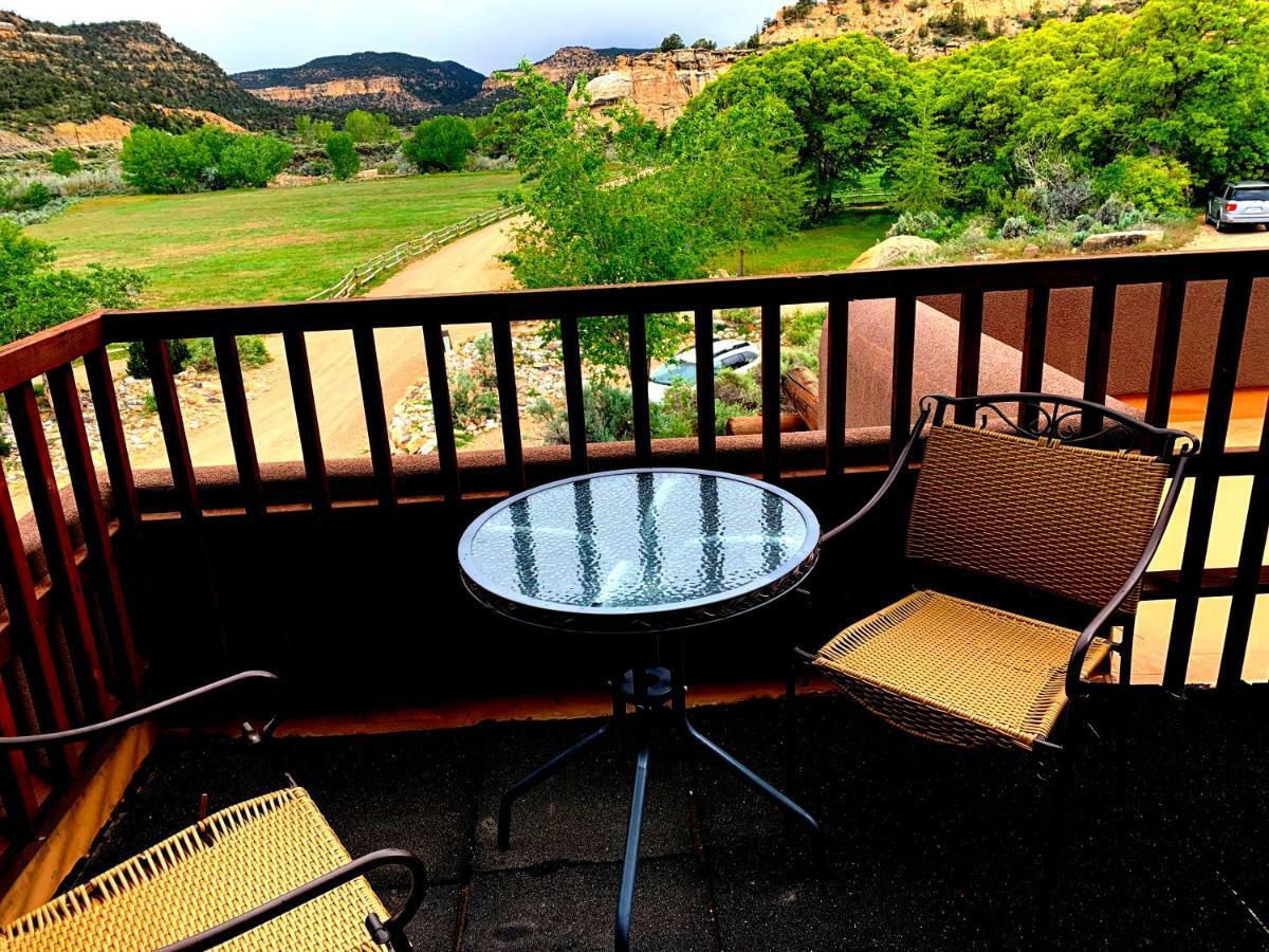 Slot Canyons Inn Bed & Breakfast Escalante Exterior foto
